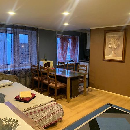 Uus 13B, Beautiful 3-Bedroom Apartment - 3 Big Beds 타르투 외부 사진